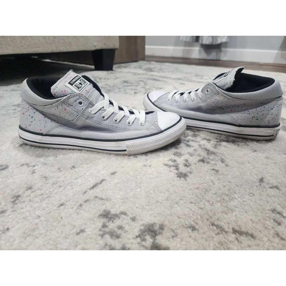 Converse Youth Sz 6 Chuck Taylor All-Star Madison Galaxy Dust Mid White Slip On
